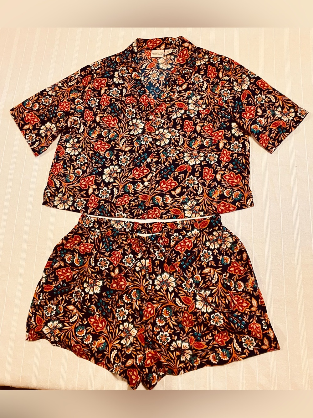 Rachel Zoe Floral 2 Piece Set Button Down Lounge Wear - Size Medium
